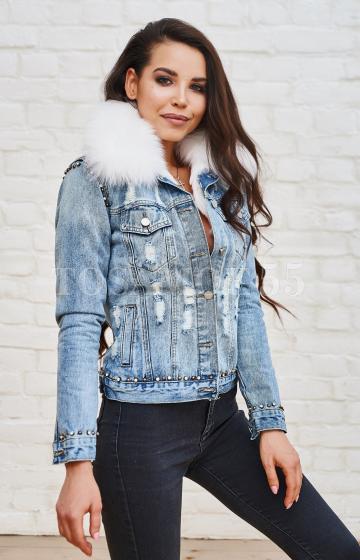 Джинсовая парка с мехом кролика белого цвета
