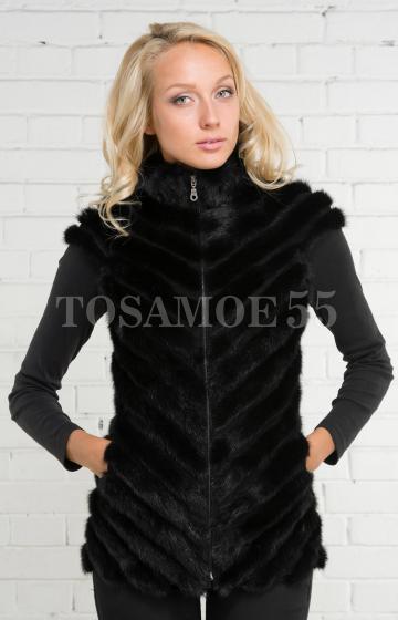 Жилет из норки черного цвета с плечами-фонариками