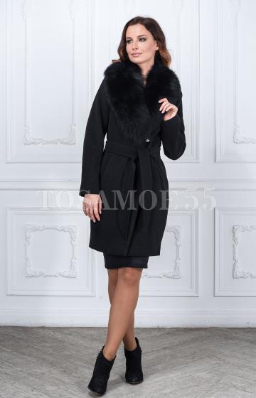 Пальто из чёрной шерсти воротник из меха песца