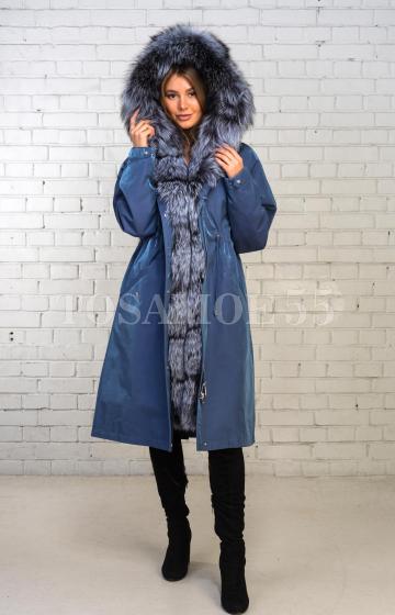 Парка тёмно-голубого цвета с чернобуркой