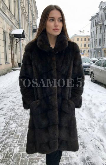 Норковая черная шуба с отложным воротником