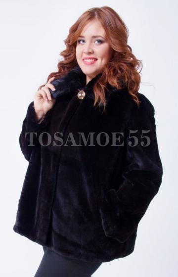 Шуба из бобрика черного цвета с капюшоном и карманами