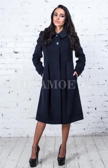 Пальто графитового цвета с отложным воротником