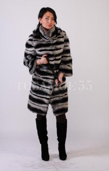 Шуба из шиншиллы комбинированного цвета воротник стойка